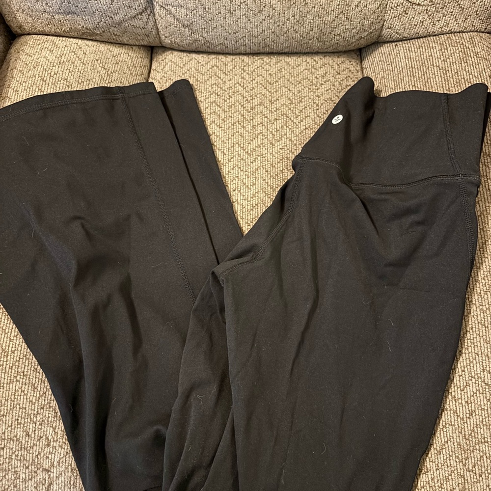 HALARA Black flare leggings